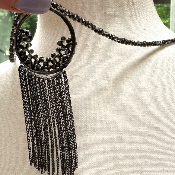 Versona NWOT Stmnt Necklace Grey Beaded Leather Gun Metal Tassled Adjustable - Picture 3 of 7